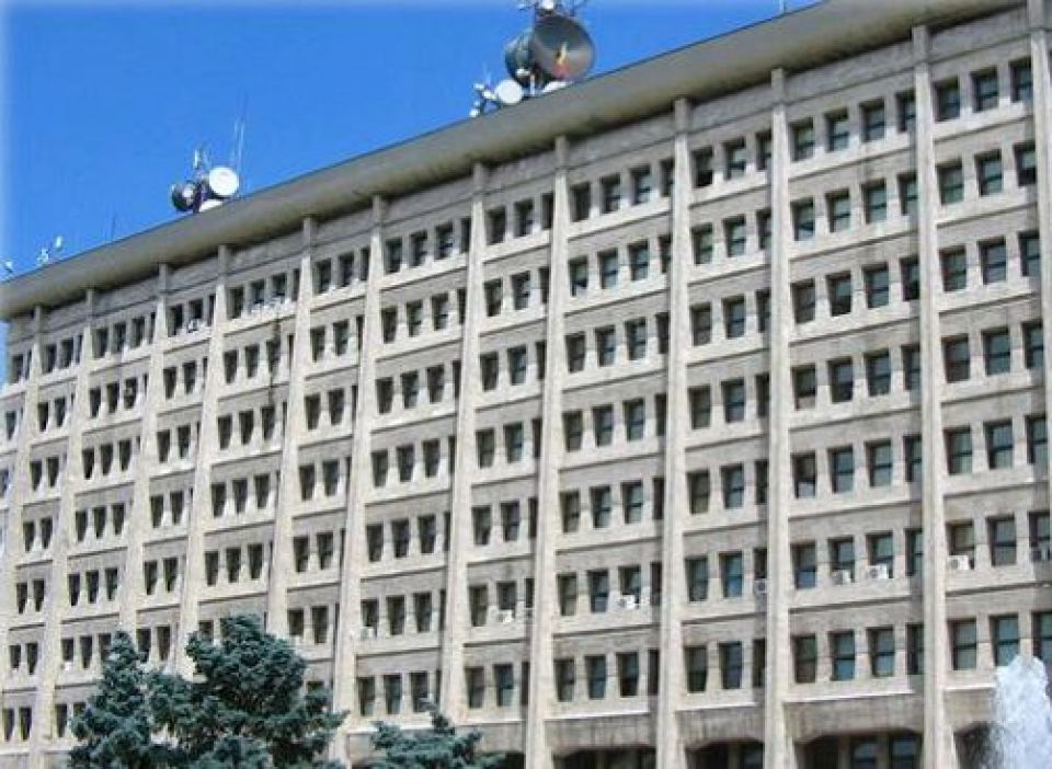 Studiu științific: La Ploiești nu merge nimic fiindcă sunt prea mulți intelectuali în administrație