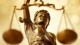 Protecția Consumatorului: Viceprimarul Surugiu Vasile Georgel de la Filipeștii de Pădure era expirat încă de acum patru ani, dar a ținut cu dinții de codul de bare