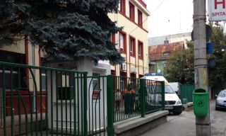 Exclusiv: Aparatul PCR de la Pediatrie a fost infectat cu Covid și nu mai prinde 5G-ul, însă ne explică câți nesimțiți există în sistemul medical