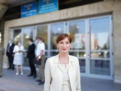 Mihaela Duță, noul director al APM Prahova, e însetată de motorină. Cam de trei plinuri pe zi.
